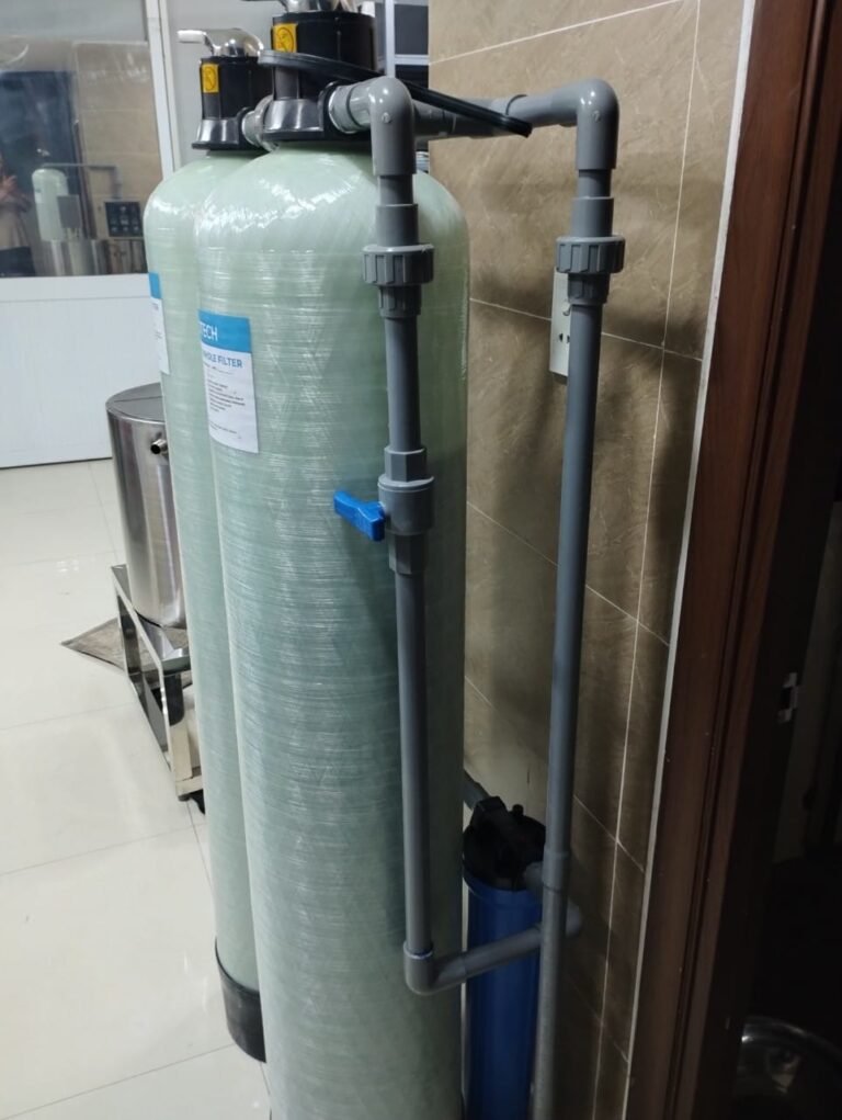 hinh thuc te he 2 cot composite 1054 van tay ong pvc