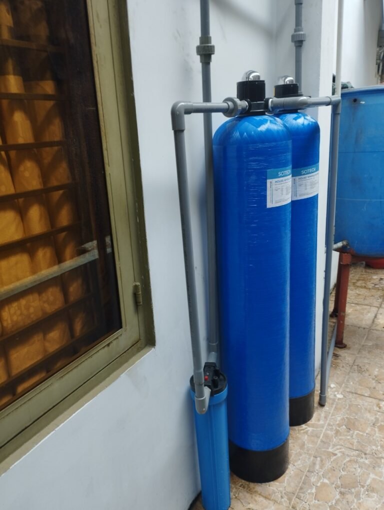 hinh thuc te he 2 cot composite 1054 van tay ong pvc