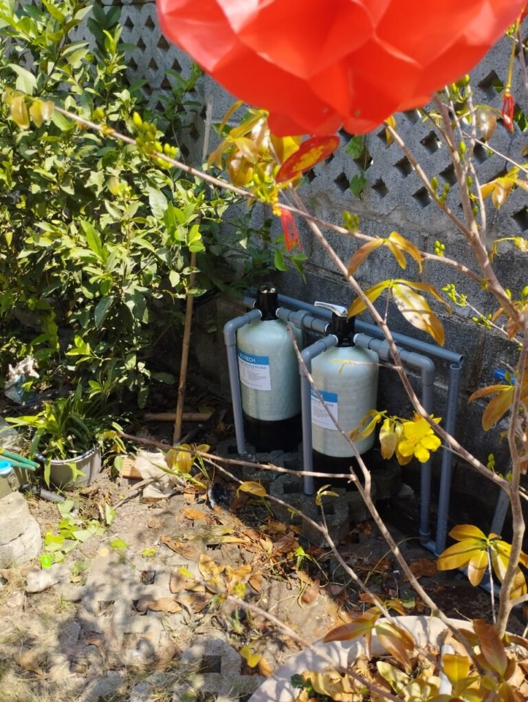 hinh thuc te he 2 cot composite 817 van tay ong pvc