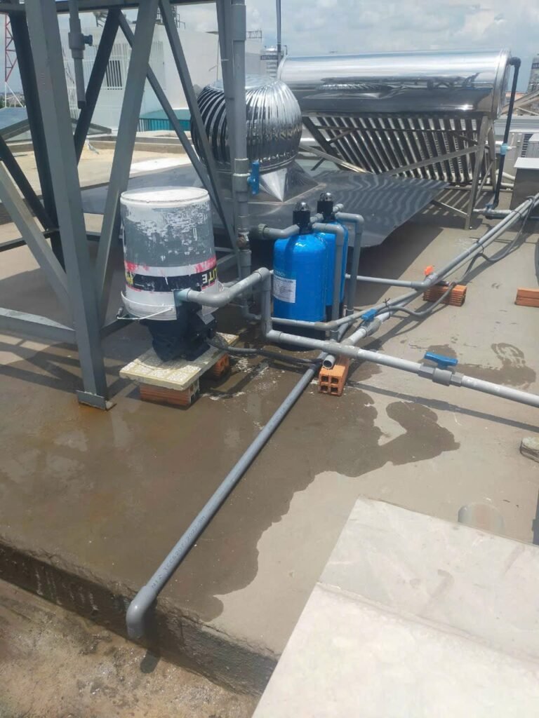 hinh thuc te he 2 cot composite 817 van tay ong pvc