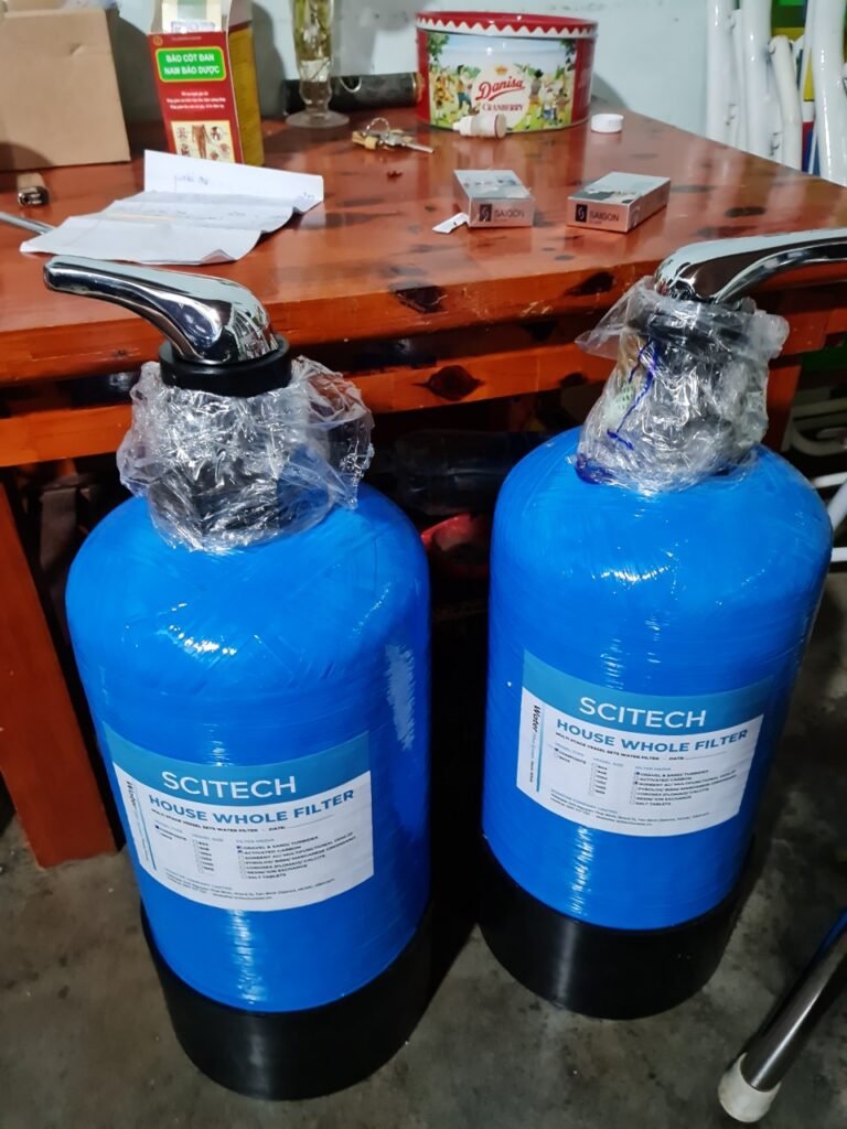 hinh thuc te he 2 cot composite 817 van tay ong pvc