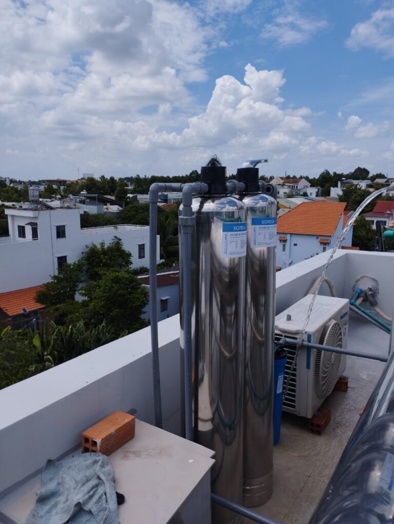 hinh thuc te he 2 cot inox 1054 van tay ong pvc