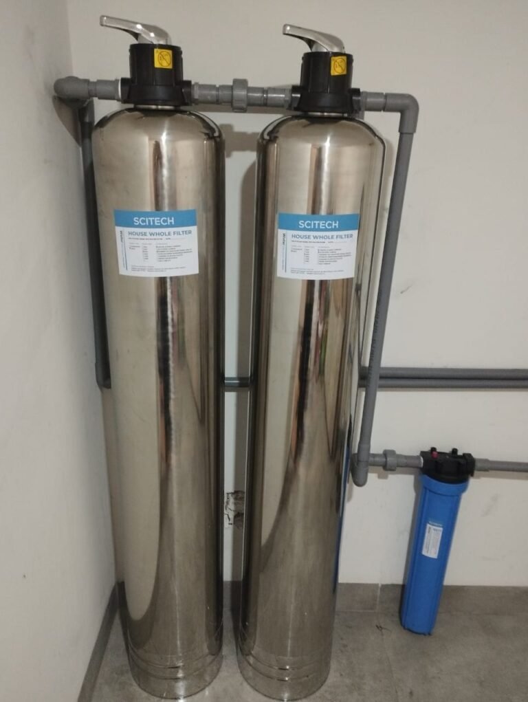 hinh thuc te he 2 cot inox 1054 van tay ong pvc