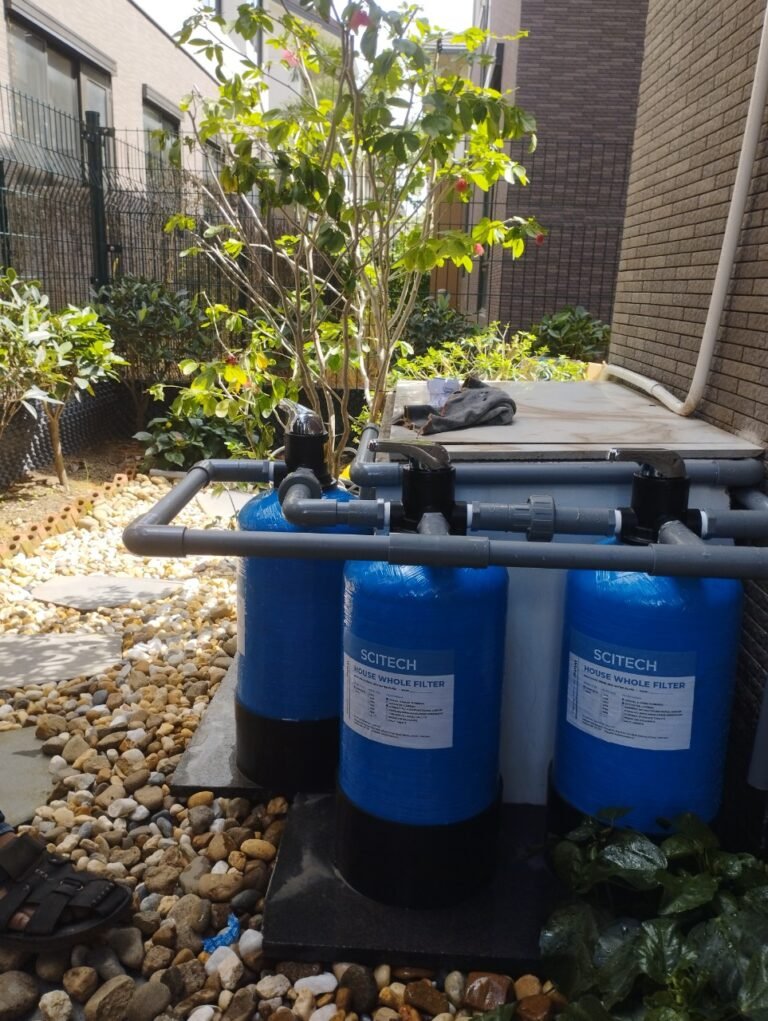 hinh thuc te he 3 cot composite 817 van tay ong pvc