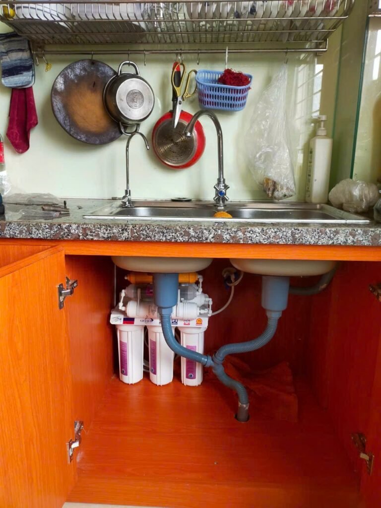 hinh thuc te may nano geyser tk9 hydrogen