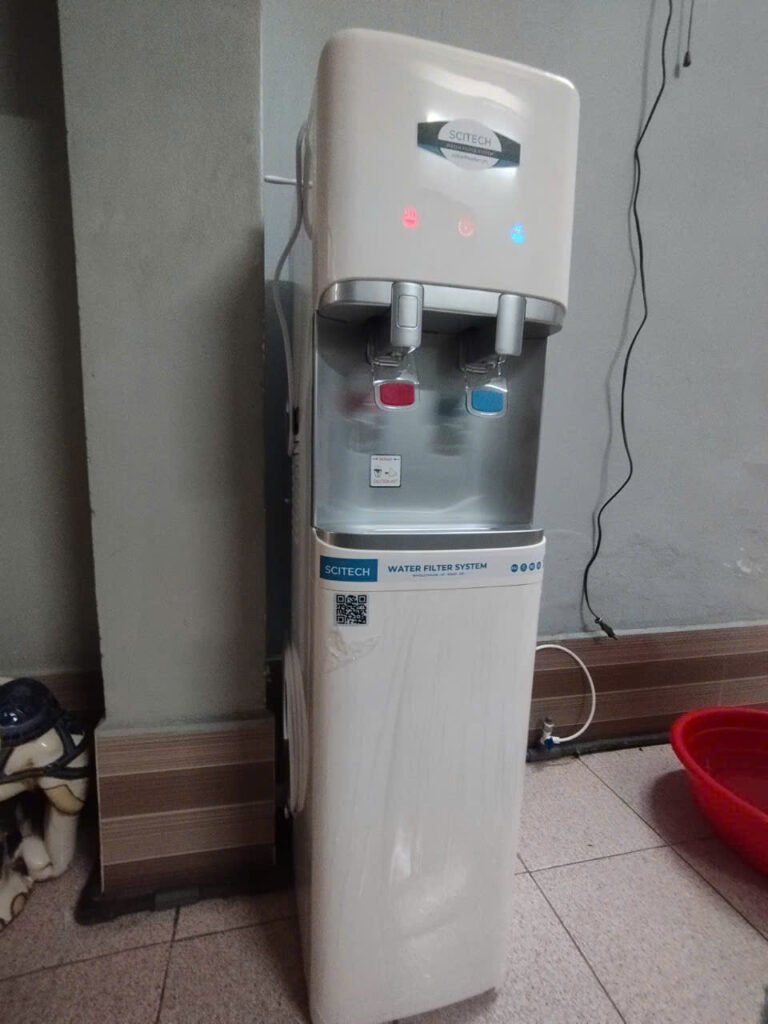 hinh thuc te may nong lanh scitech spu-05hcd