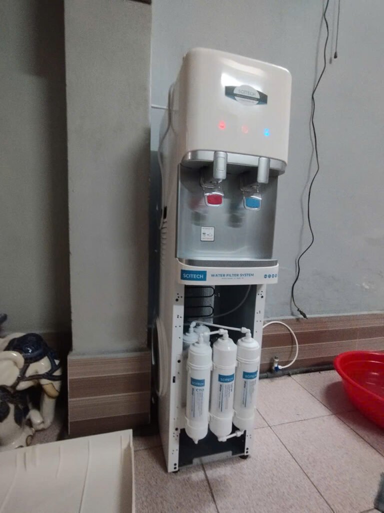 hinh thuc te may nong lanh scitech spu-05hcd